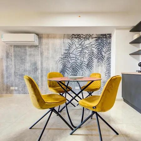 Seaside St'julians With Private Balconies By 360 Estates *