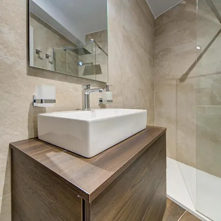 Апартаменты Seaside St'julians With Private Balconies By 360 Estates Сент Джулианс