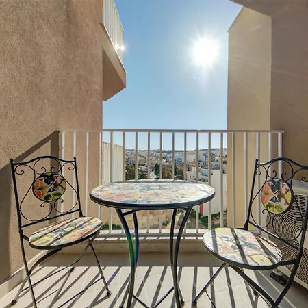 Seaside St'julians With Private Balconies By 360 Estates *