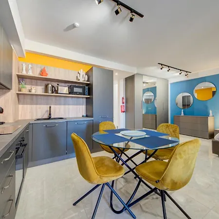 Apartment Seaside St'julians With Private Balconies By 360 Estates San Ġiljan