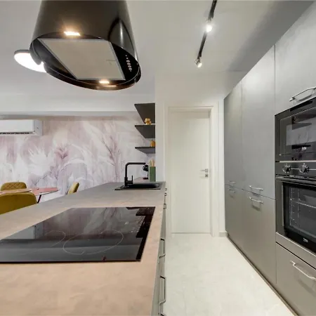 Seaside St'julians With Private Balconies By 360 Estates Apartman