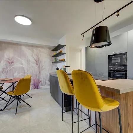 Seaside St'julians With Private Balconies By 360 Estates *