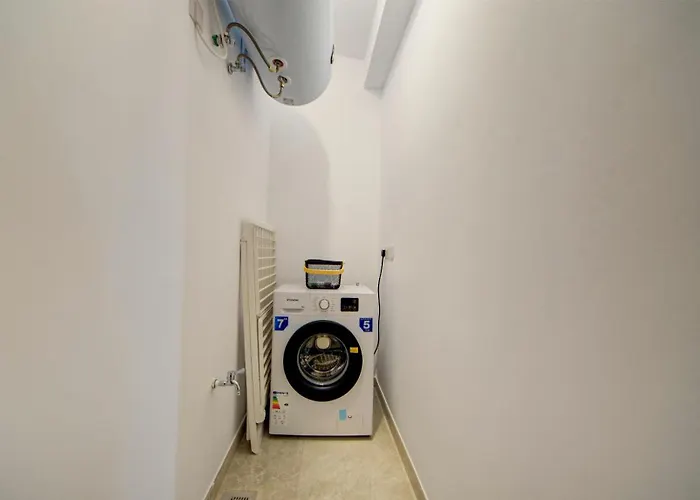 Seaside St'julians With Private Balconies By 360 Estates *