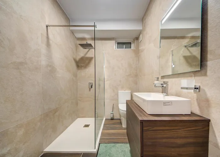 Seaside St'julians With Private Balconies By 360 Estates *