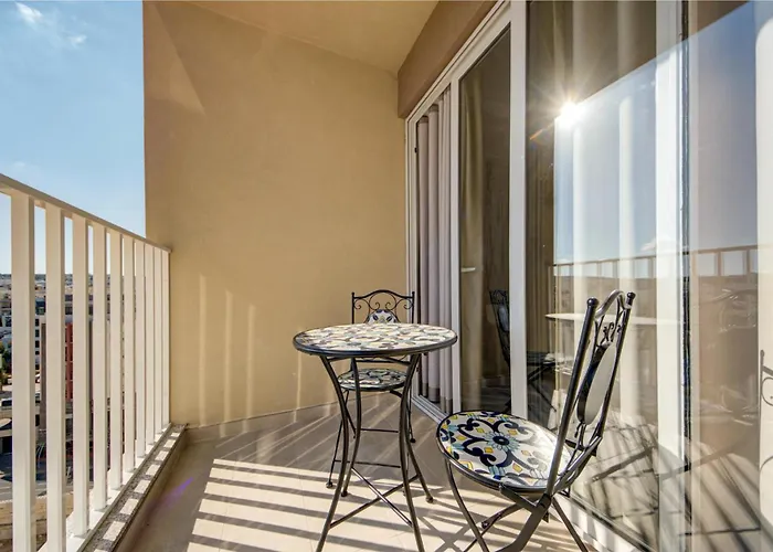 Seaside St'julians With Private Balconies By 360 Estates דירה *