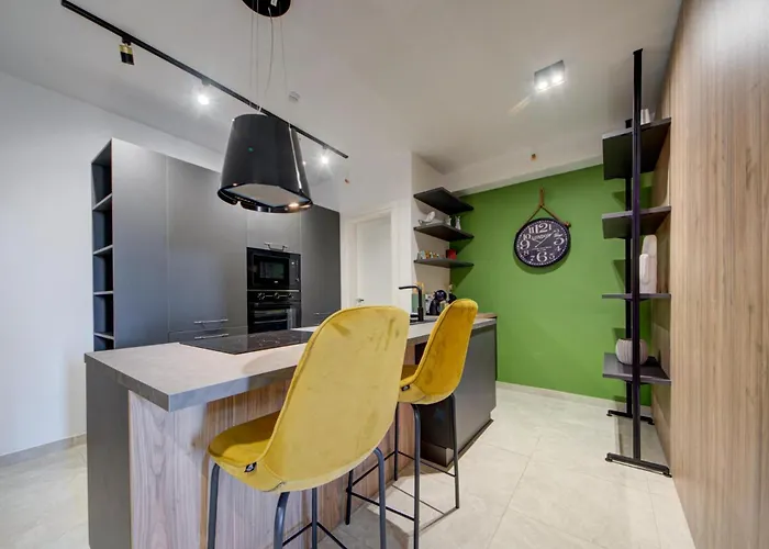 Seaside St'julians With Private Balconies By 360 Estates *