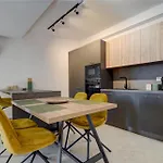 Apartamento Seaside St'julians With Private Balconies By 360 Estates