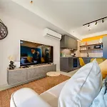 Seaside St'julians With Private Balconies By 360 Estates Apartamento San Julián