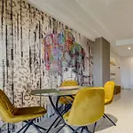 Seaside St'julians With Private Balconies By 360 Estates San Julián